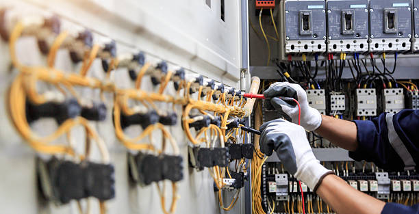 Professional Electrician technician working in Cape May Court House, NJ